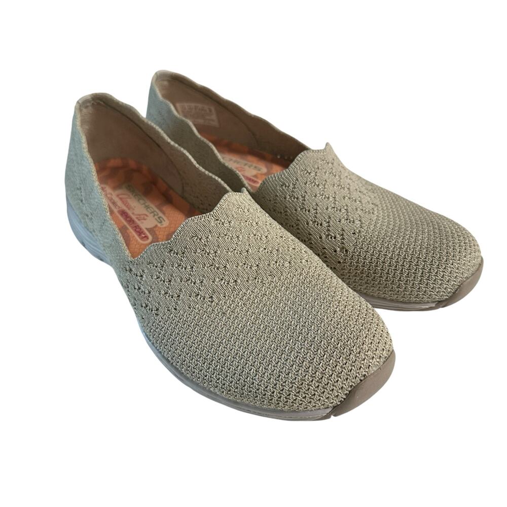 Skechers Classic Fit Shoes Air-Cooled Memory Foam Scalloped Edge Beige Size 7.5